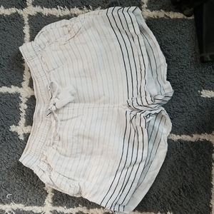 Vineyard Vines xs linen shorts